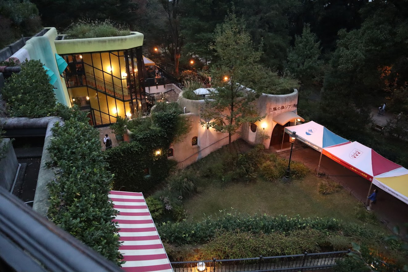 三鷹の森ジブリ美術館の屋上からの景色 ミルミ Mirumi お出かけ 旅行メディア