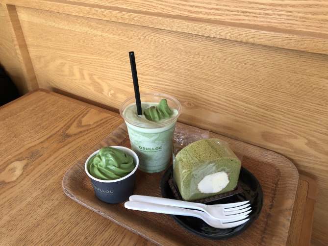 オソルロッの緑茶を使ったスイーツ