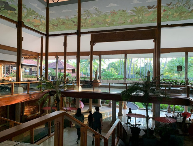 メリアバリ　ロビー