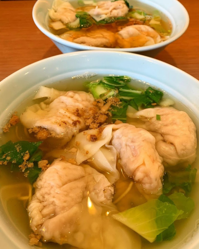 ワンタン麺