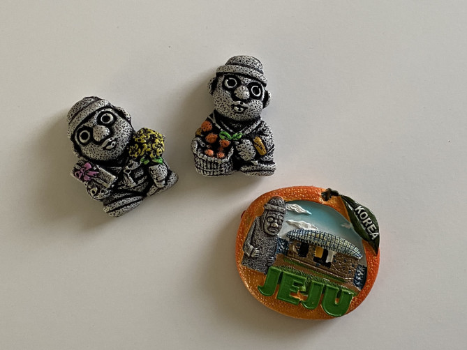 筆者が購入したトルハルバンのマグネット