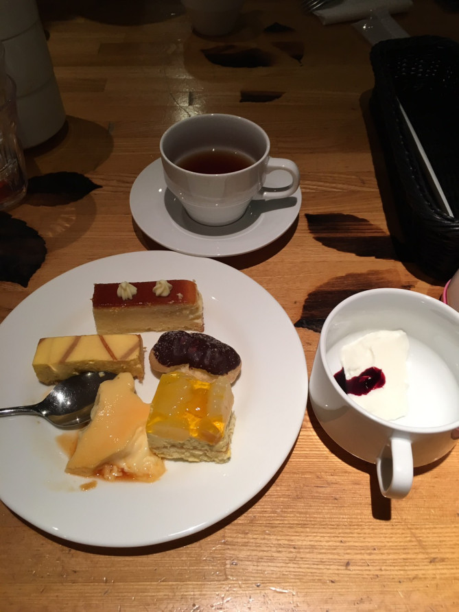 ワイワイグリルのビュッフェ（リゾナーレ八ヶ岳）