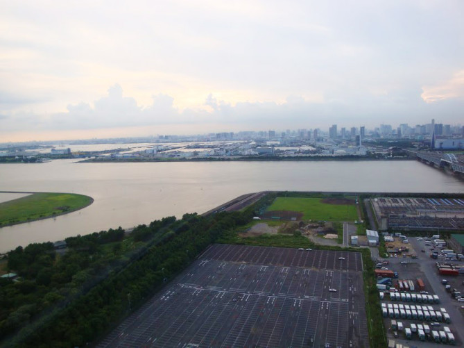 葛西臨海公園の観覧車からの景色