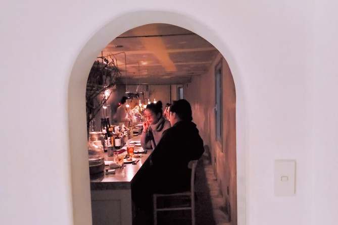 まるで大人の秘密基地のような雰囲気