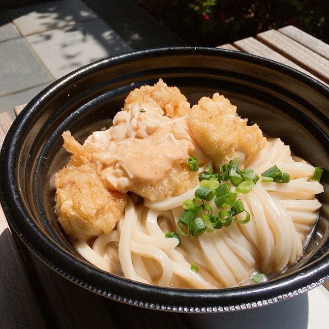 山下本気うどん　鳥天タルタルぶっかけうどん