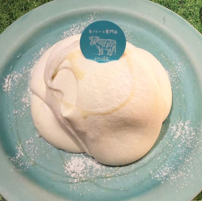 生クリーム専門店ミルク　パンケーキ