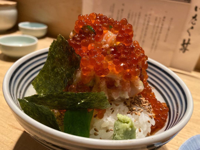つじ半　海鮮丼