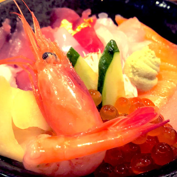 【金沢】近江町市場のおすすめ海鮮丼15店！ランチに人気の海鮮丼、安いお店から老舗まで♪