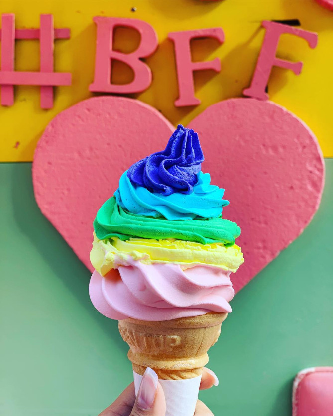 レ・シャイナー