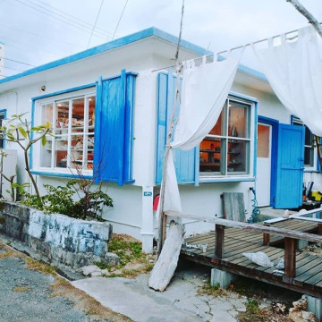 【沖縄】アメリカンな街「港川外人住宅街」とは？注目のカフェやショップを紹介♪