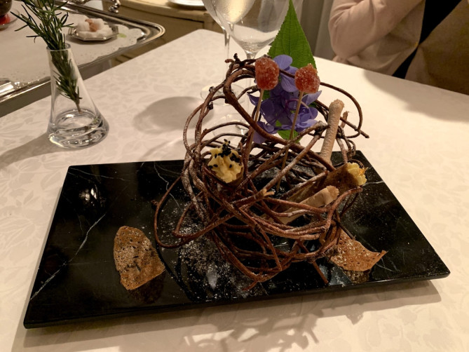 プティフール(オーベルジュオーミラドー)