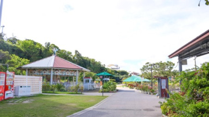 「沖縄こどもの国」のりものコーナー