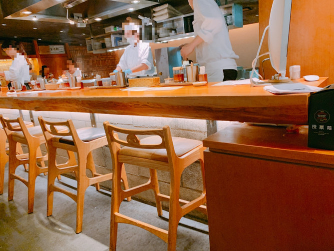店内の様子（豚組食堂）