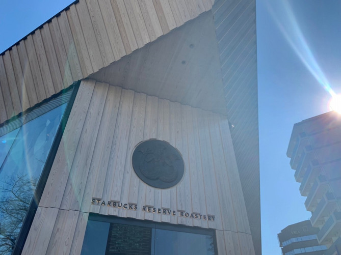 高級スタバ「スターバックス リザーブ ロースタリー 東京」