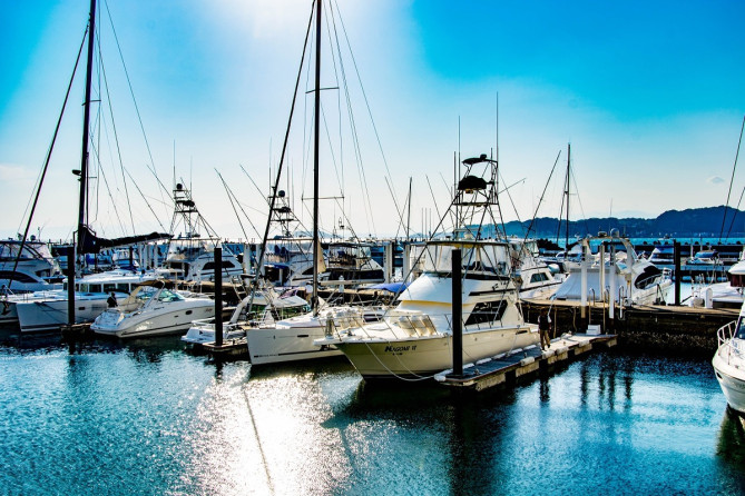 ボートで湘南クルージング