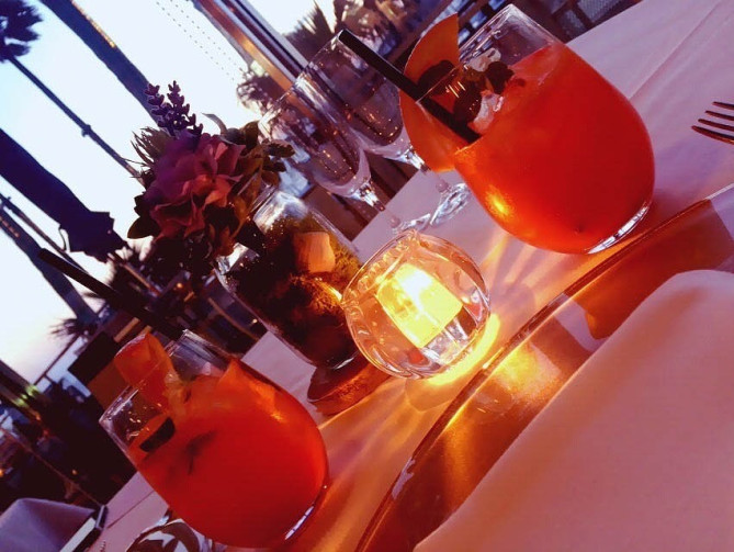 トロピカルなドリンクもラインナップ