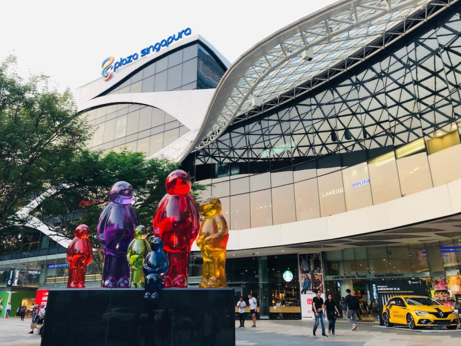 広い敷地のプラザシンガプーラ