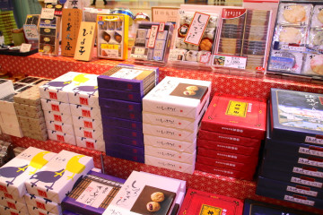 【最新】羽田空港のお土産50選まとめ！羽田空港限定お菓子、東京土産、お菓子以外の雑貨も！