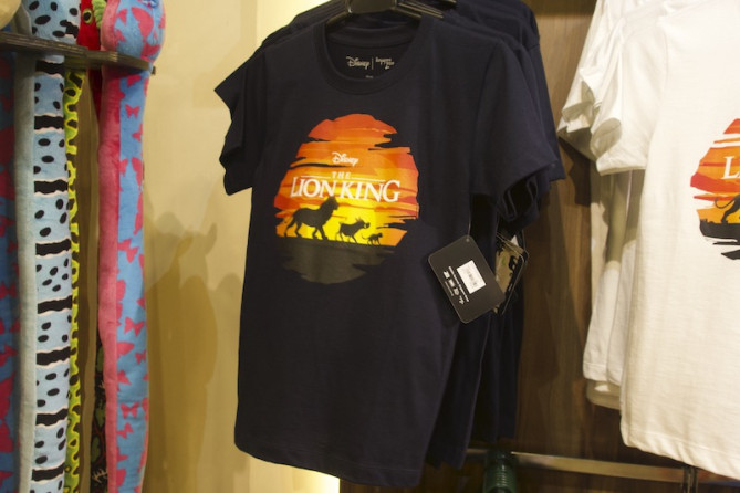 ライオンキングTシャツ