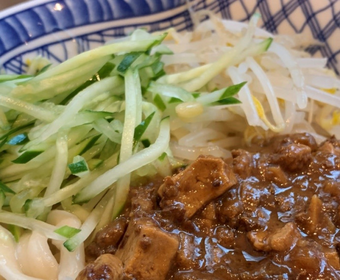 その土地のグルメ力の基本は「何食べても外れない」こと