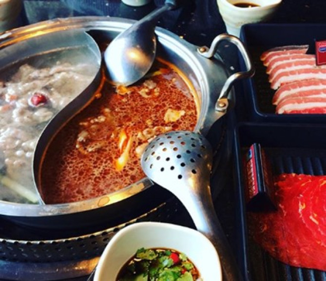 この火鍋はスープも美味、お肉も柔らかくておいしいのです