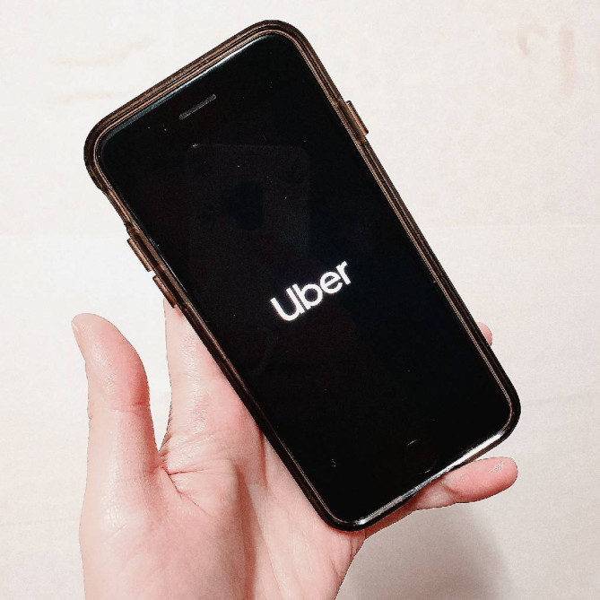 海外旅行必須のUber
