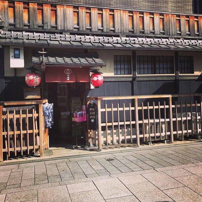 八坂神社の構内