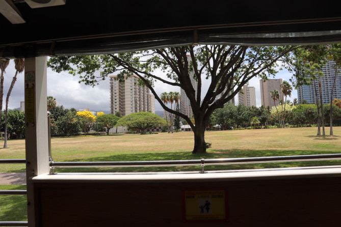 トロリーバスからの景色