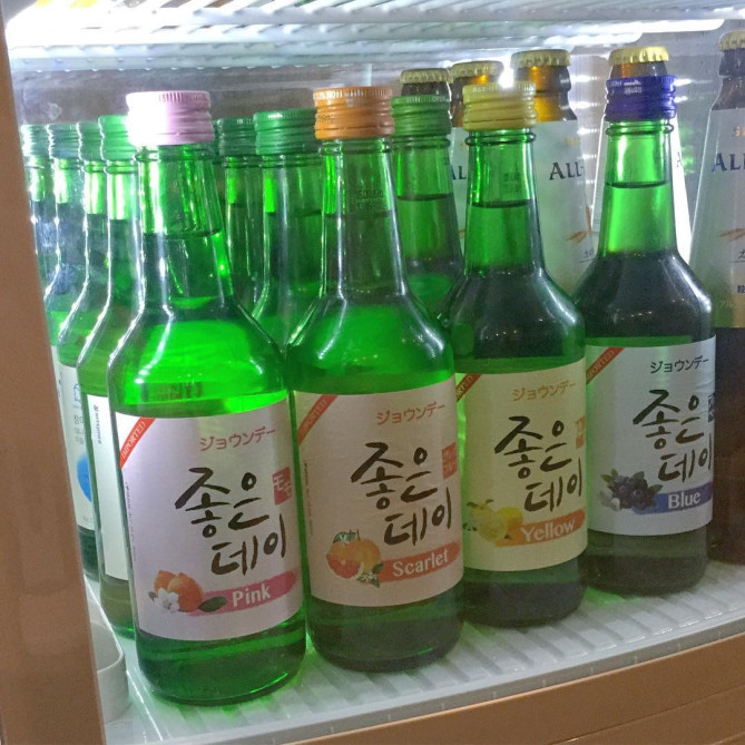 最新 韓国で絶対飲みたい美味しいお酒10選 マッコリ チャミスル ビール 梅酒など