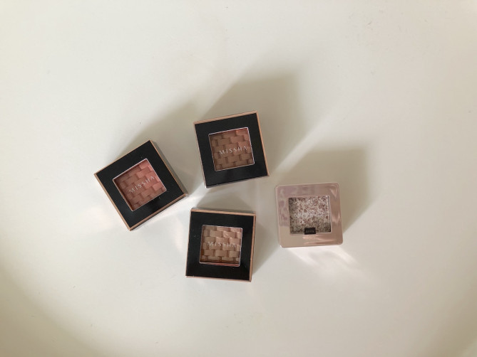 ミシャアイシャドウ