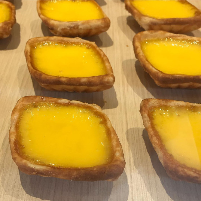 東興のひし形のエッグタルト