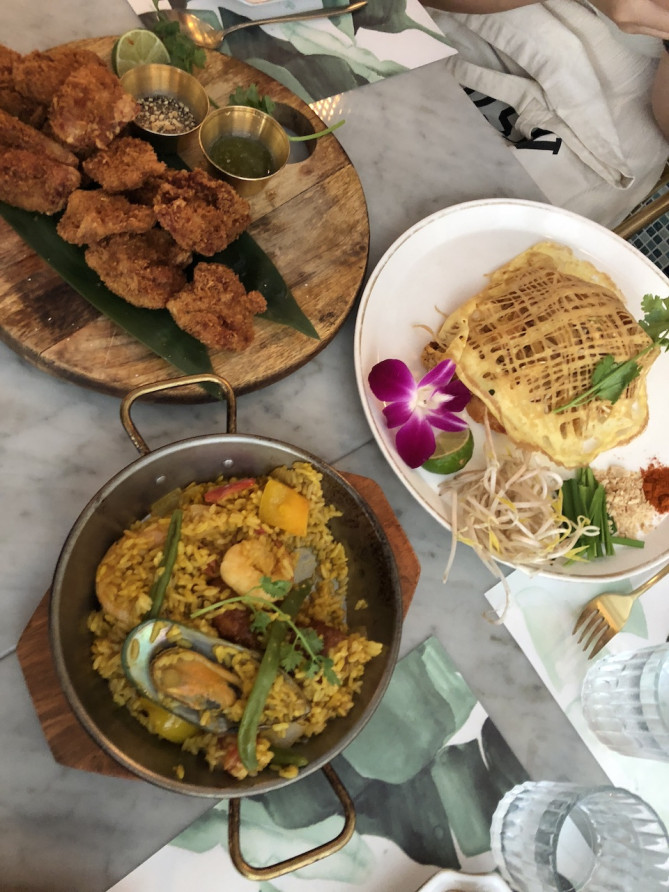 サラデンの料理