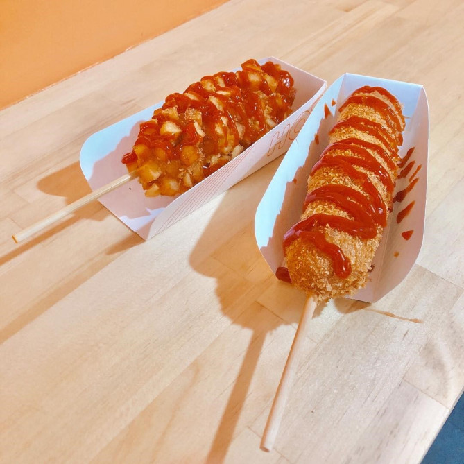 歌舞伎町青春チーズドッグ