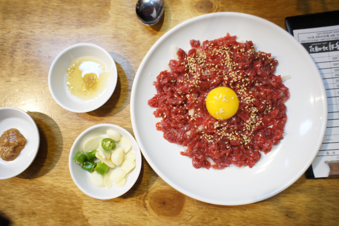 ユッケチャメチッのユッケ