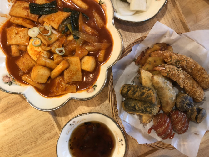 楽園コッ粉食のトッポギ