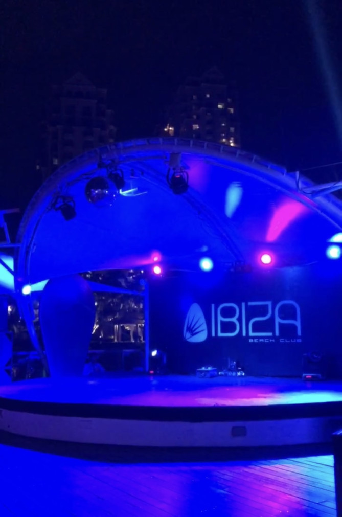 IBIZAのステージ