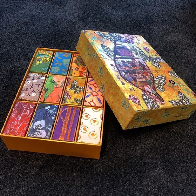 パイナップルケーキ