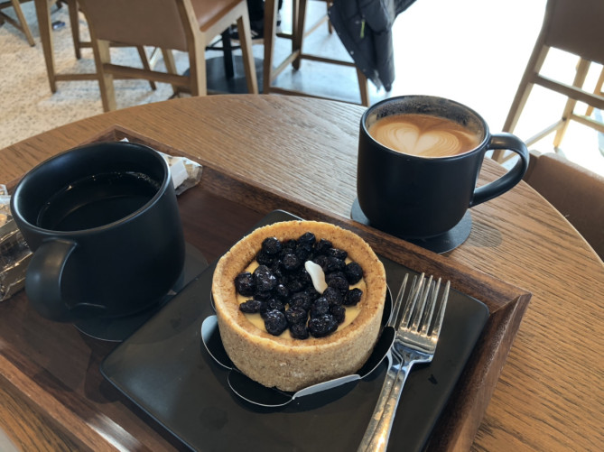 筆者一押しのブルーベリークッキーチーズケーキ