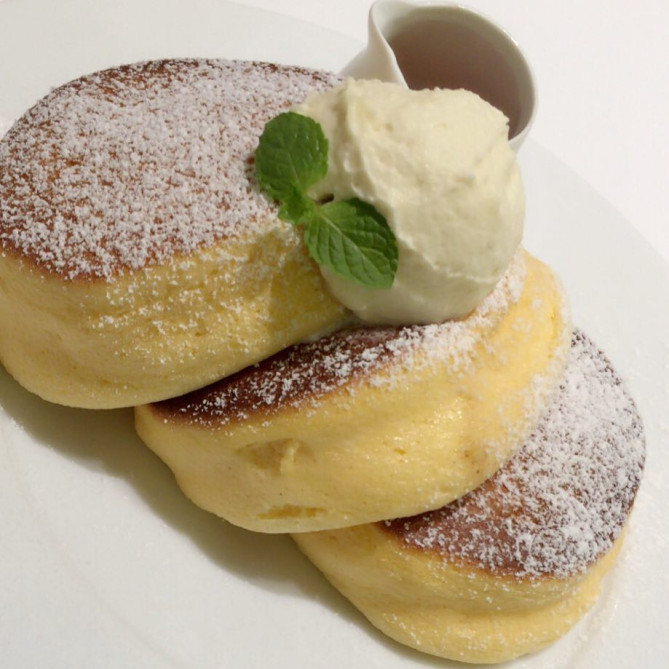 幸せのパンケーキ表参道店