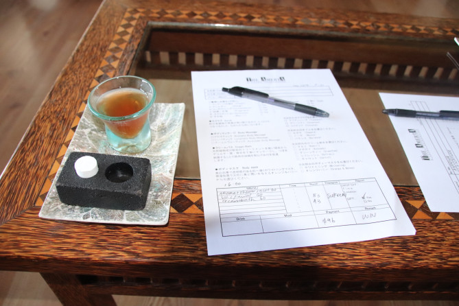 お茶・おしぼり・同意書