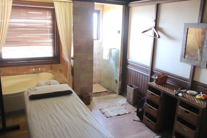 アロママッサージの部屋