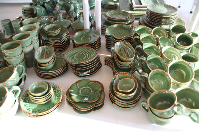 ジェンガラ食器