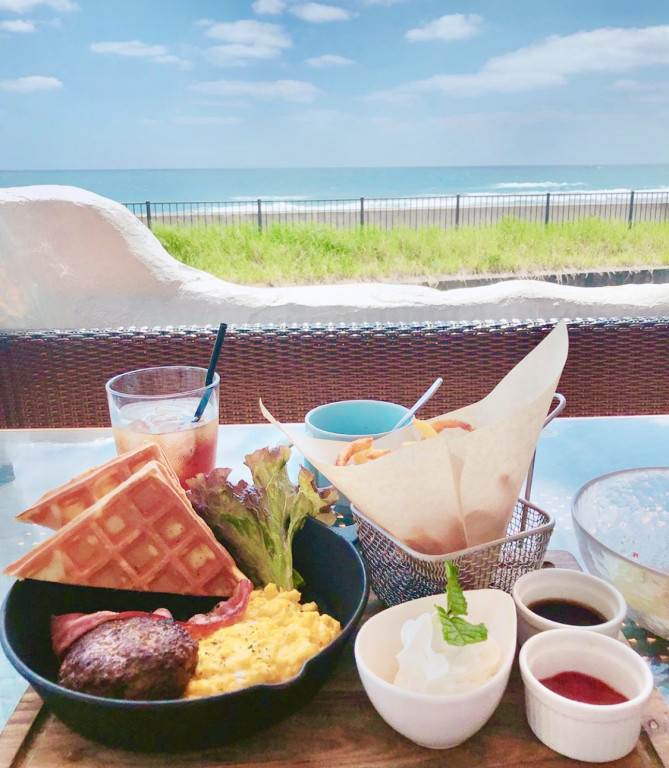 トランジットカフェ 