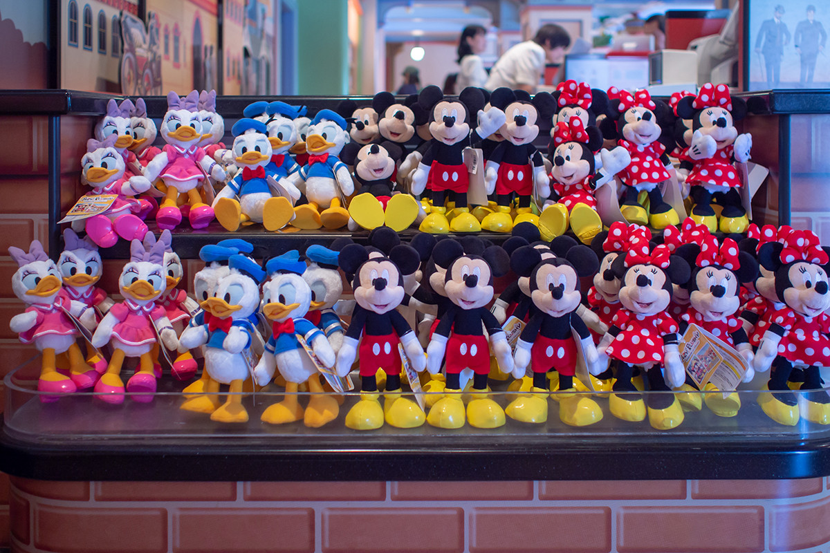 ディズニー ぬいば まとめ 集めてみた！ディズニーランドのおすすめぬいば＆ぬいぐるみ